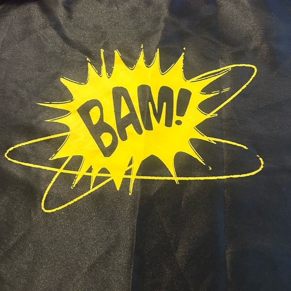 Simply by design pleasant grove reversible superhero cape bam pow purple black - Picture 3 of 6